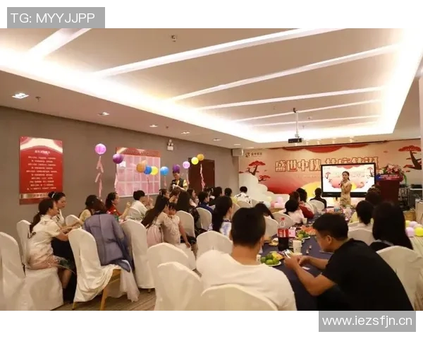 中国足球明星齐聚一堂送祝福共庆新春佳节传递团圆温暖与希望